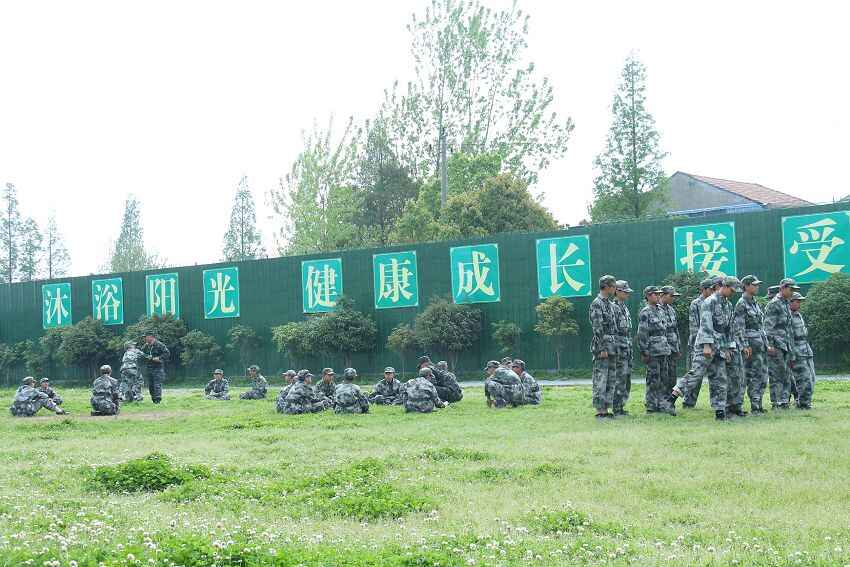 你如何看待青春期孩子的異性約會(家長必須